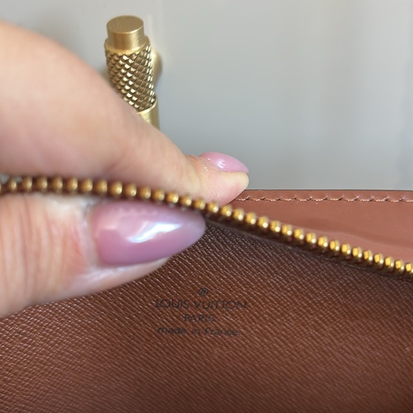 LV bag on chain - Picture 6 of 7